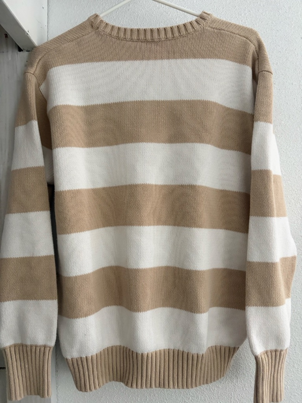 Brandy Melville Brianna Knit Sweater Oversized Tan White Striped Coastal Grandma - Picture 4 of 4